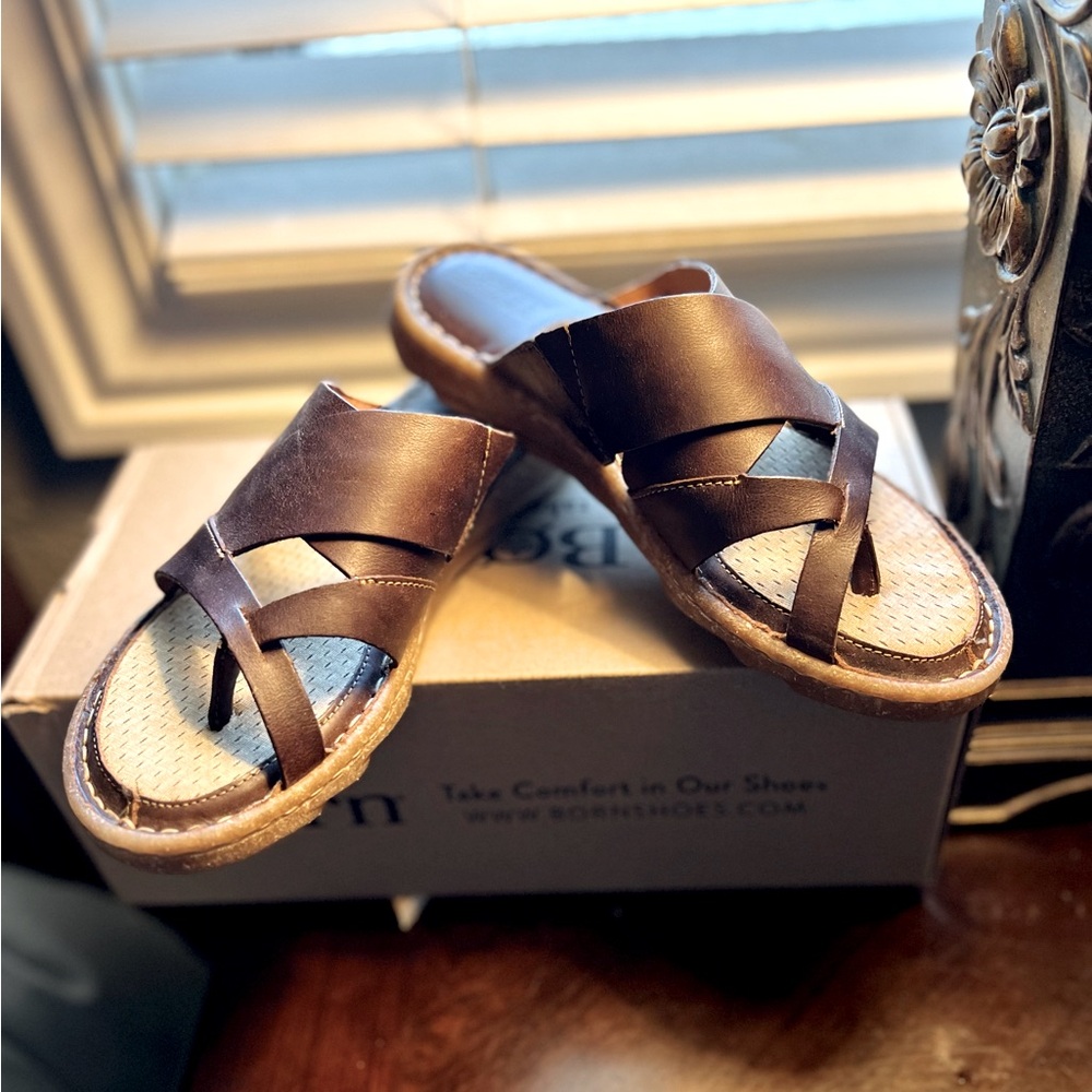 Born Sorja Sport sandals